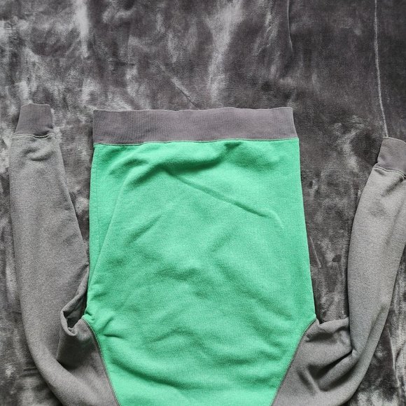 The North Face Small Sweater - Picture 3 of 3